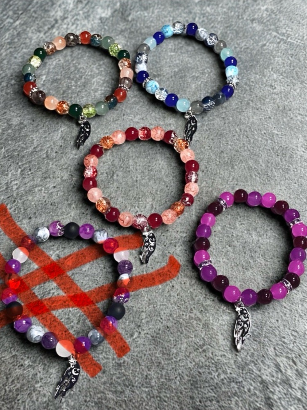 PICK ONE! Raven charm glass beaded bracelet collection - Picture 3 of 10